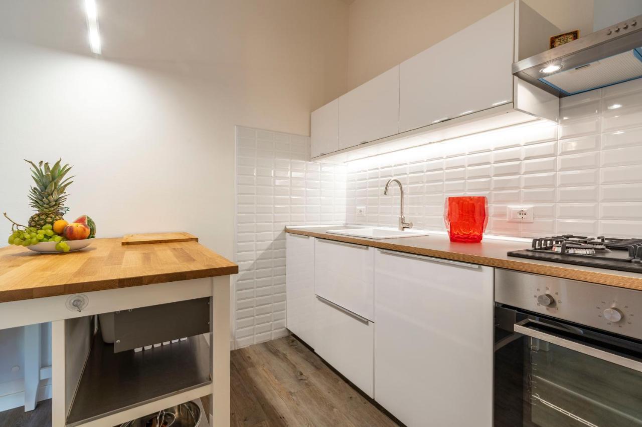 Snug Apartment With Private Courtyard M0270422677 Βενετία Εξωτερικό φωτογραφία