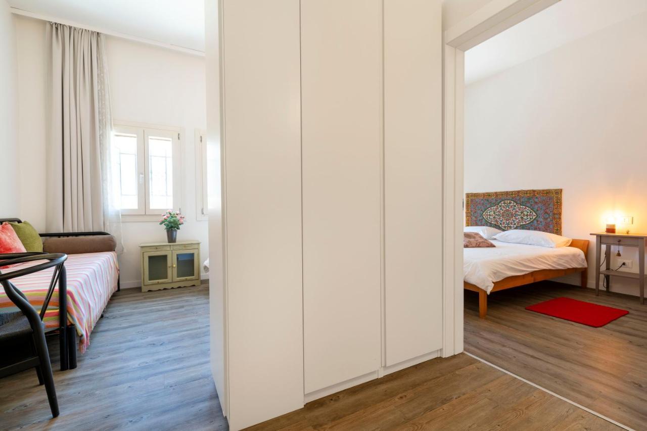 Snug Apartment With Private Courtyard M0270422677 Βενετία Εξωτερικό φωτογραφία
