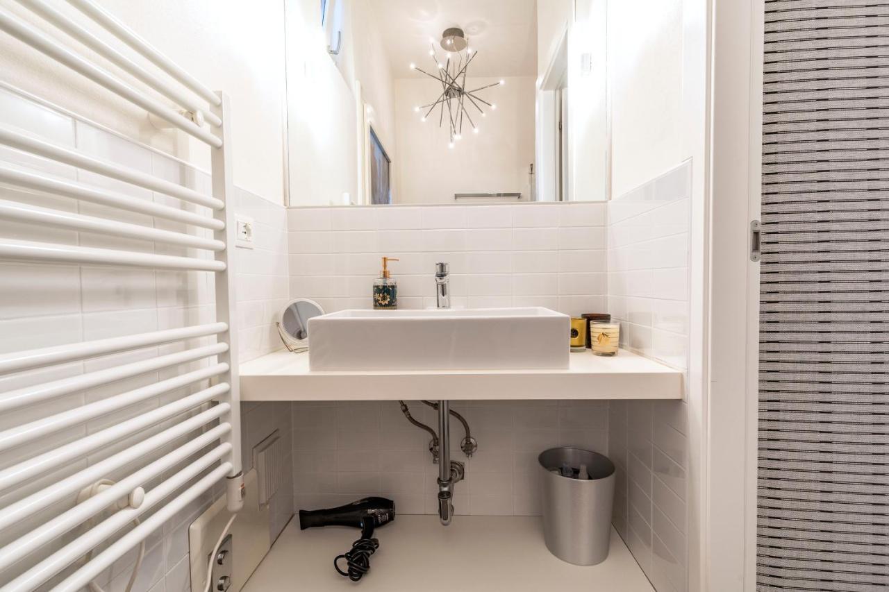 Snug Apartment With Private Courtyard M0270422677 Βενετία Εξωτερικό φωτογραφία